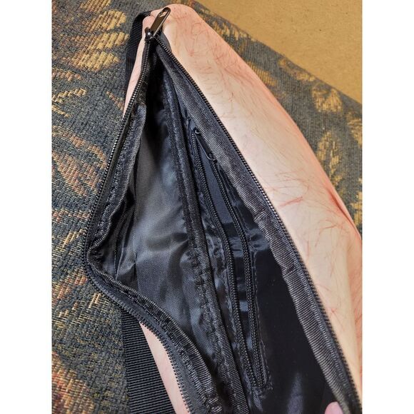 Unisex Hairy Belly Button Fanny Pack - Picture 3 of 5